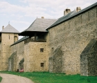 F1040012